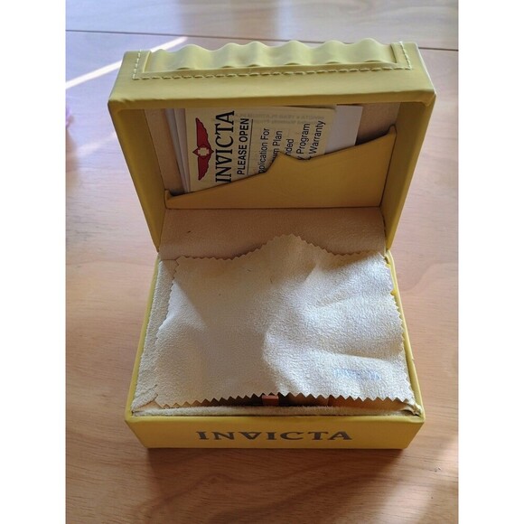 Men's Luxury Watch - Invicta Speedway Quartz Chronograph Black Dial 9224 New - Picture 16 of 16